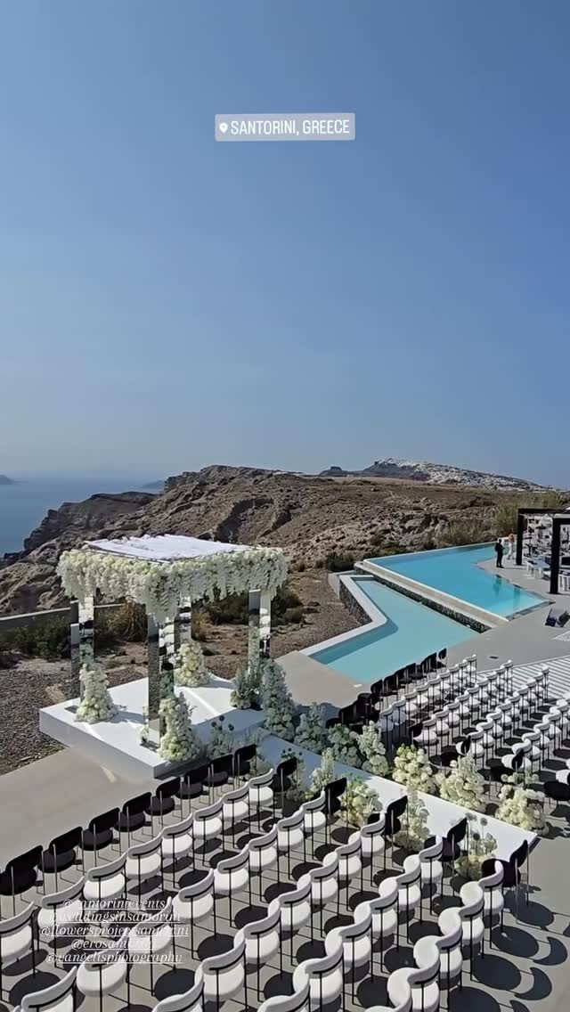 Instagram post from erosantorini. This post is in position 10.